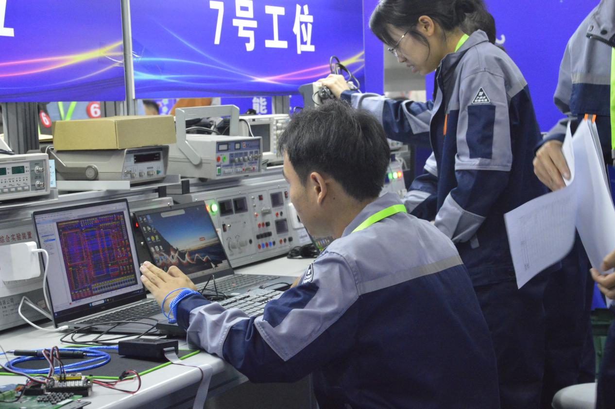 我校成功舉辦2023年云南省職業院校技能大賽“智能電子產品設計與開發”賽項，引領職業教育創新與實踐新篇章